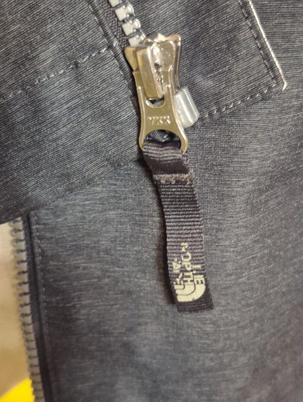 The North Face Dark Gray Hooded Rainproof Dryvent Jacket with Logo Pull